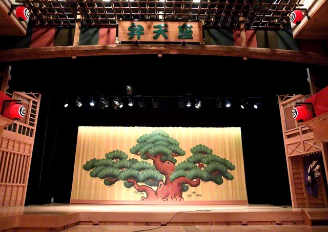 香南市の弁天座