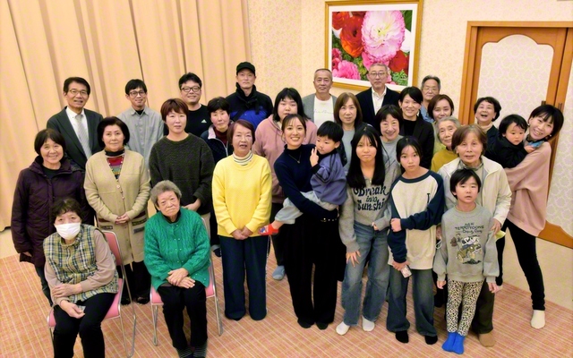 “創価家族”の団結で進む月見創価地区の友