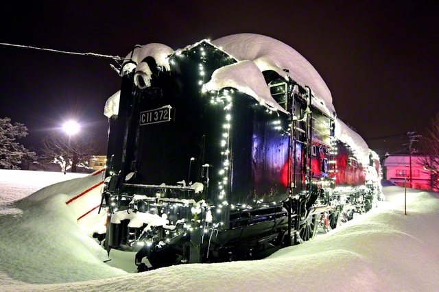 米代児童公園　地域を見守り続けるSL