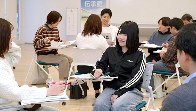 学び、考え、自分の言葉で語ることで、復興と継承の主体者意識を強くした（2月15日、東日本大震災・原子力災害伝承館で）