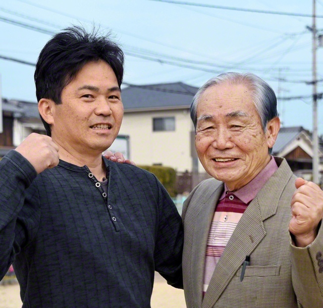 長尾さん㊨は、多忙でもメンバーを大切にする竹村さんを「頼もしい」と目を細める