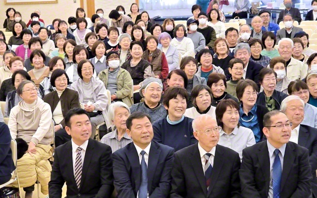 中継会場の栃木文化会館に集った栃木常勝県の友