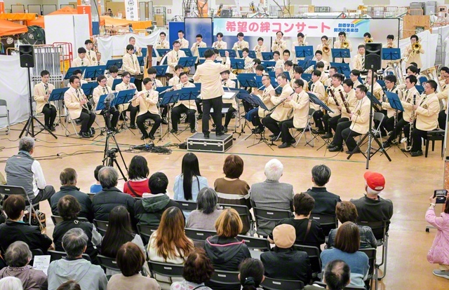 輪島市で行われた「希望の絆」コンサート