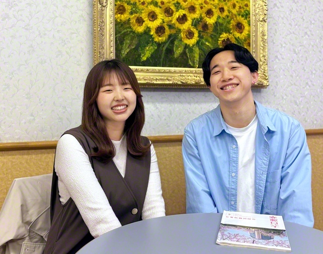 「任用試験をお勧めします」と達也さん㊨。仲睦まじい悦喜さん夫妻