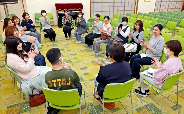 異体同心の団結で幸福の輪を広げる津西本部の集い（三重文化会館で）