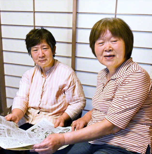 家族ぐるみで仲が良い野村さん㊨と竹原さん。創価姉妹の絆が、地域に共戦の波動を広げる