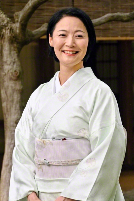 濱崎加奈子氏