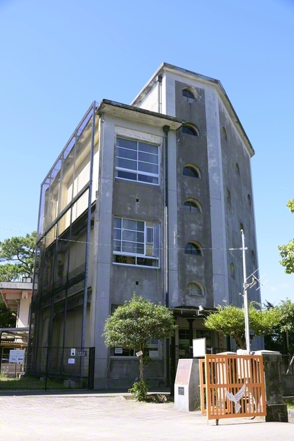 城山小学校平和祈念館