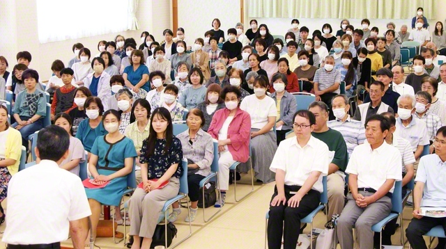 8・24「国分常勝圏の日」を記念する総会（8月23日、隼人文化会館で）