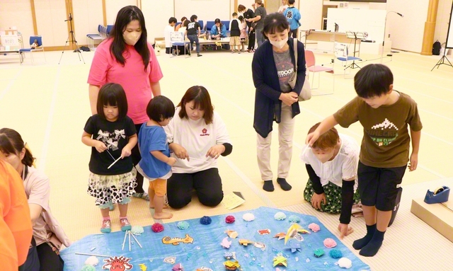 【川内世界圏】（8月23日、薩摩川内文化会館）