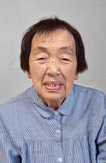 尾﨑順子さん