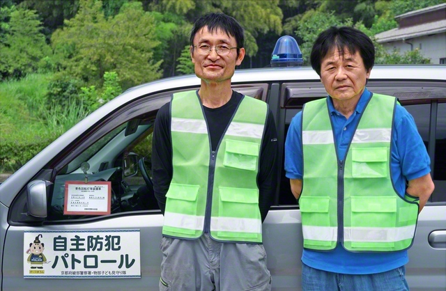 櫻井哲也さん㊨と佐々木成彦さん