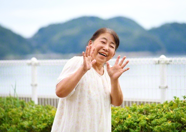 磯本弦子さん