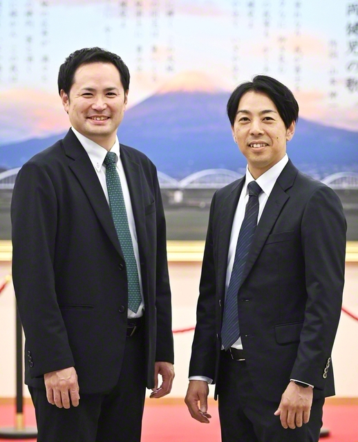 決意にあふれる大園委員長㊨と飯田書記長