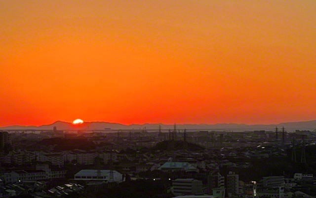 秋の夕空　鮮やか