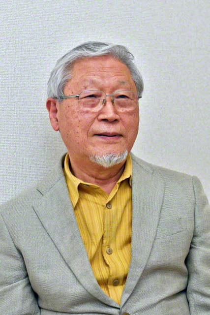 1937年、兵庫県生まれ。磁性物理学を専攻し、東京大学大学院数物系研究科応用物理学専攻博士課程修了。工学博士。米国ブルックヘブン国立研究所、東北金属工業株式会社中央研究所、東京都立工科短期大学助教授を経て、80年よりフリーの活動家・研究者として、平和・軍縮・民主化・人権問題に取り組む。90年より準備委員長としてピースデポ創設の中心を担う。長崎大学核兵器廃絶研究センター(RECNA)では初代センター長を務めた(2012~15年)。近著に『北朝鮮の核兵器―世界を映す鏡―』(高文研)がある