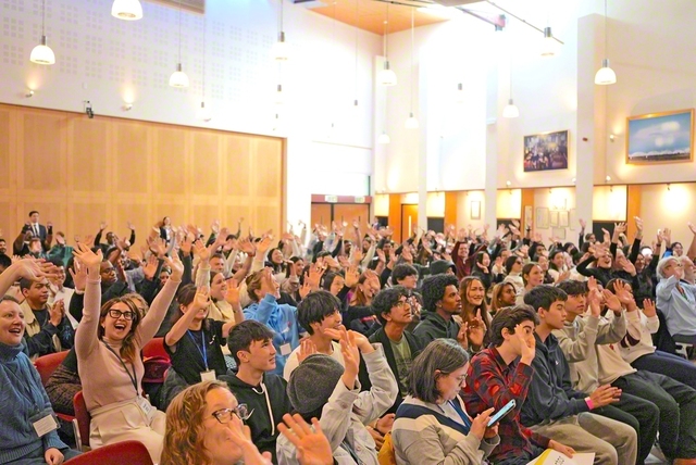 タプロー・コート総合文化センターで