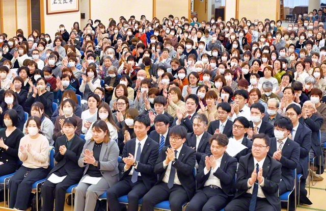 盛大に開催された山形総県代表者幹部会（11日、山形文化会館で）