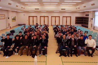 さらなる下種拡大へ！　第1総県の友が記念のカメラに