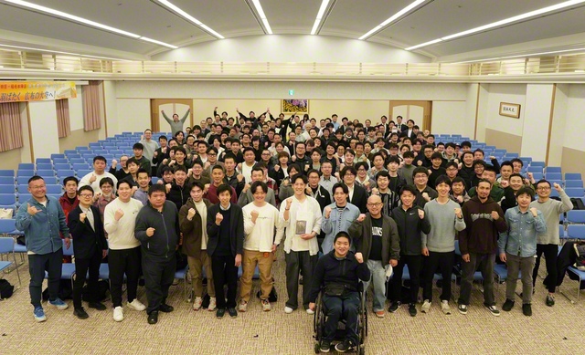 千葉市特別区は千葉文化会館でにぎやかに