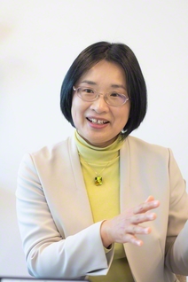 　おだがわ・はなこ　大阪府生まれ。同志社大学大学院修了。博士（社会福祉学）。居住福祉や住宅政策、生活困窮者支援を専門とする。若者の住宅困窮問題や家賃補助制度などをテーマに研究と支援活動に取り組む。東京都立大学人文科学研究科客員研究員。公益社団法人ユニバーサル志縁センター理事・事務局長