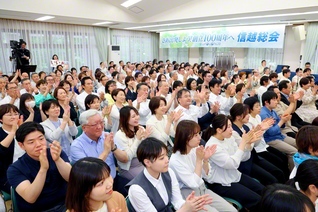 さらなる広布拡大へ！――かつて池田先生が後継の弟子を励まし続けた会場に、信越の同志の熱気があふれる