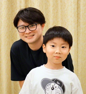 有坂さん㊧と長男